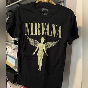 Like new never worn Nirvana Tshirt